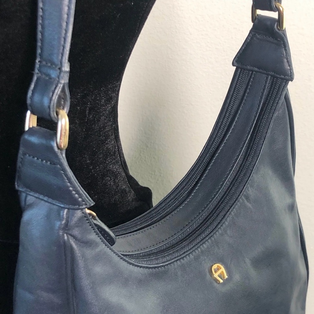 Navy Leather Shoulder Bag by Unknown Brand - Picture 11 of 15